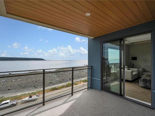 506-536 Island Hwy South, Campbell River, BC - Outdoor With Body Of Water With Balcony With Exterior