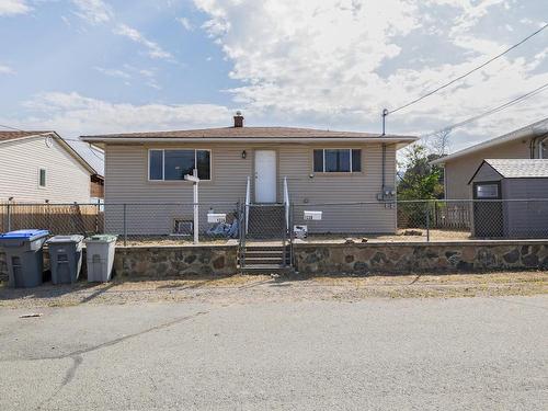 122 Fairview Ave, Kamloops, BC - Outdoor