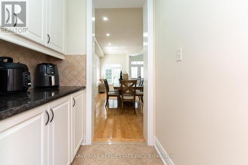 4 Janetville Street, Brampton (Bram East), ON - Indoor Photo Showing Kitchen