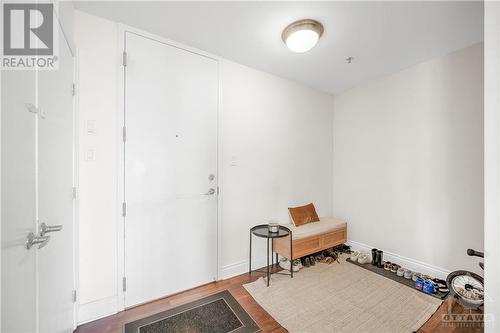 Extra Large Entry can double as a office or den! - 323 Winona Avenue Unit#305, Ottawa, ON - Indoor Photo Showing Other Room