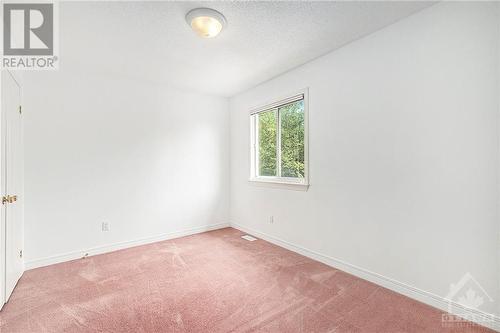 Bedroom 1, double closet. - 34 Stonemeadow Drive, Ottawa, ON - Indoor Photo Showing Other Room