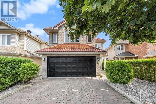 Double garage with 2 entries, to main and basement. - 34 Stonemeadow Drive, Ottawa, ON - Outdoor