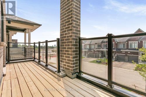 39 Harvey Bunker Crescent, Markham, ON - Outdoor With Balcony