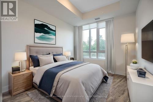 213 - 270 Lakeshore Road W, Mississauga, ON - Indoor Photo Showing Bedroom