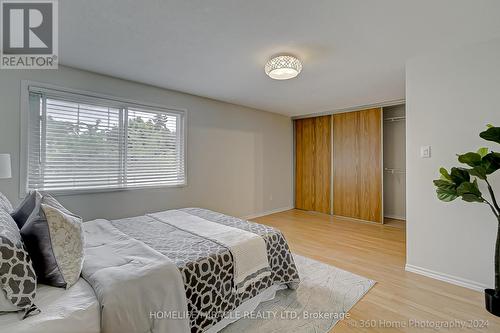 3090 Patrick Crescent, Mississauga (Meadowvale), ON - Indoor Photo Showing Bedroom