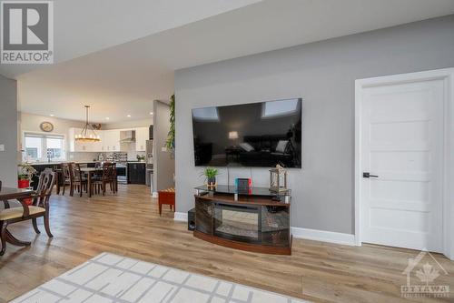 161 Lyon Street, Embrun, ON - Indoor Photo Showing Living Room