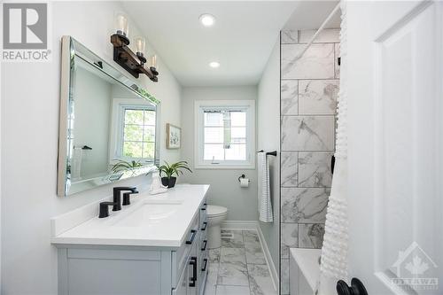 1427 Lexington Street, Ottawa, ON - Indoor Photo Showing Bathroom