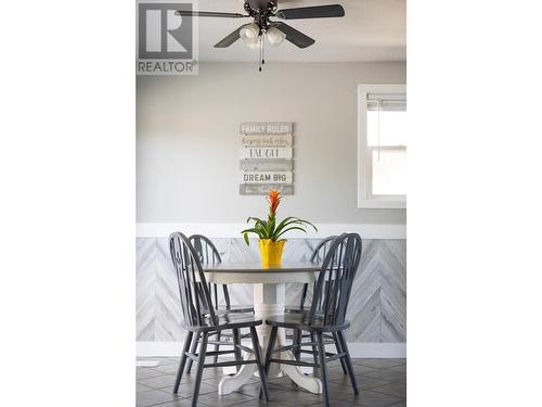 2000 18 Street, Vernon, BC - Indoor Photo Showing Dining Room