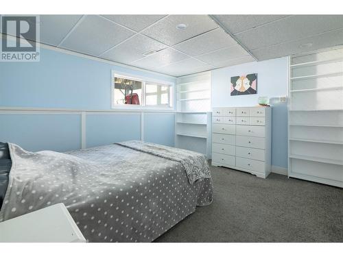 2000 18 Street, Vernon, BC - Indoor Photo Showing Bedroom