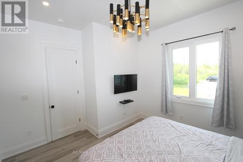 130 Baker Boulevard, Kawartha Lakes, ON - Indoor Photo Showing Bedroom