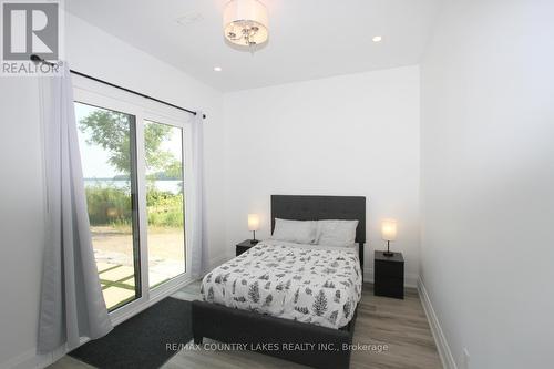 130 Baker Boulevard, Kawartha Lakes, ON - Indoor Photo Showing Bedroom