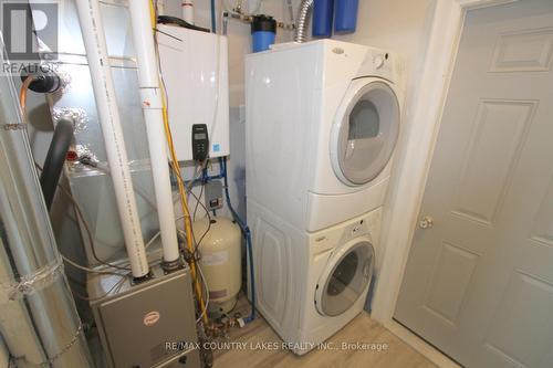 130 Baker Boulevard, Kawartha Lakes, ON - Indoor Photo Showing Laundry Room