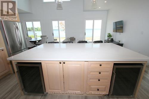 130 Baker Boulevard, Kawartha Lakes, ON - Indoor Photo Showing Kitchen