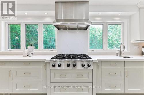 991 Indian Road, Mississauga (Lorne Park), ON -  Photo Showing Kitchen