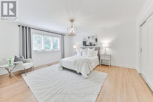 991 Indian Road, Mississauga (Lorne Park), ON - Indoor Photo Showing Bedroom