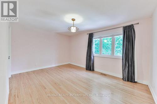 991 Indian Road, Mississauga (Lorne Park), ON - Indoor Photo Showing Other Room