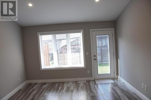 3547 Hallee Crescent, Windsor, ON - Indoor Photo Showing Other Room