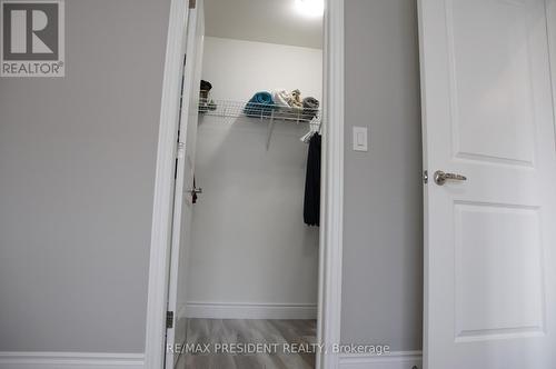 3547 Hallee Crescent, Windsor, ON - Indoor