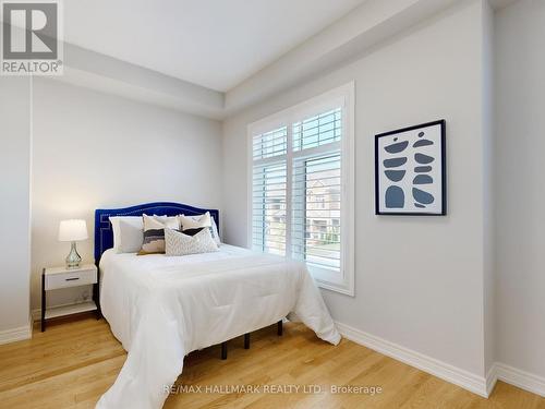 3962 Thomas Alton Boulevard, Burlington (Alton), ON - Indoor Photo Showing Bedroom