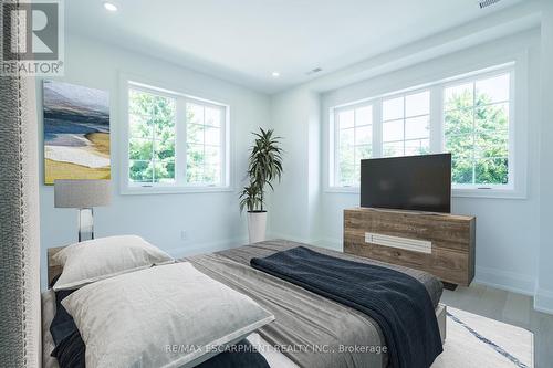 59 Brian Boulevard, Hamilton (Waterdown), ON - Indoor Photo Showing Bedroom