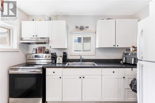 514 John Street, Espanola, ON - Indoor Photo Showing Kitchen