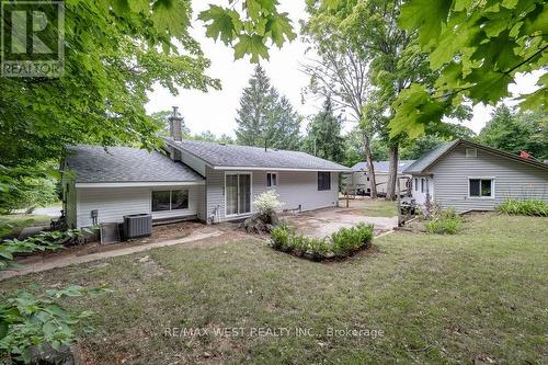 1210 Muskoka Road N, Gravenhurst, ON - Outdoor