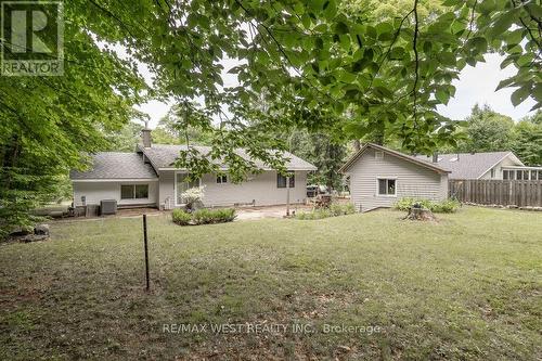 1210 Muskoka Road N, Gravenhurst, ON - Outdoor