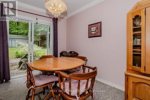 1210 Muskoka Road N, Gravenhurst, ON - Indoor Photo Showing Dining Room