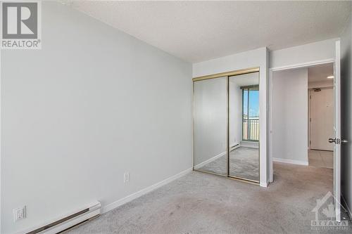 1440 Heron Road Unit#508, Ottawa, ON - Indoor Photo Showing Other Room