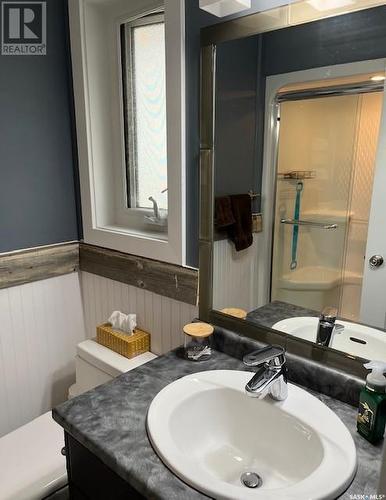 710 Maple Place, Warman, SK - Indoor Photo Showing Bathroom