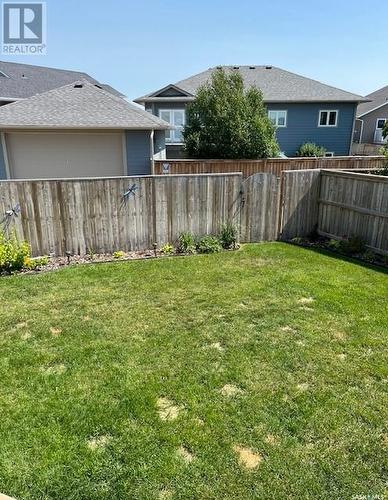 710 Maple Place, Warman, SK - Outdoor