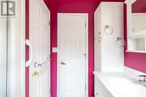 168 Lakeshore Dr, Sault Ste. Marie, ON - Indoor Photo Showing Bathroom