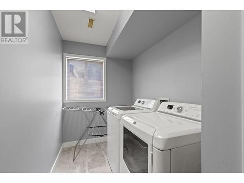 5170 Morrison Crescent, Peachland, BC - Indoor Photo Showing Laundry Room