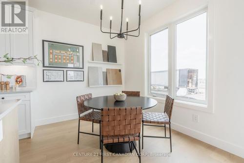 147-52 Scotts Drive, Lucan Biddulph (Lucan), ON - Indoor Photo Showing Dining Room