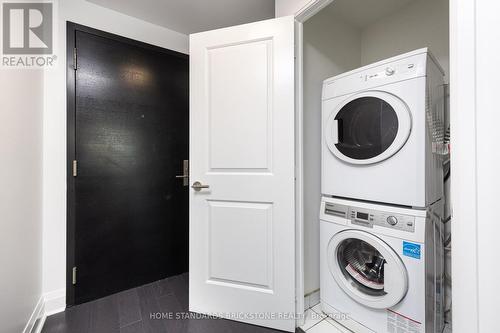 1711 - 65 St Mary Street, Toronto (Bay Street Corridor), ON - Indoor Photo Showing Laundry Room