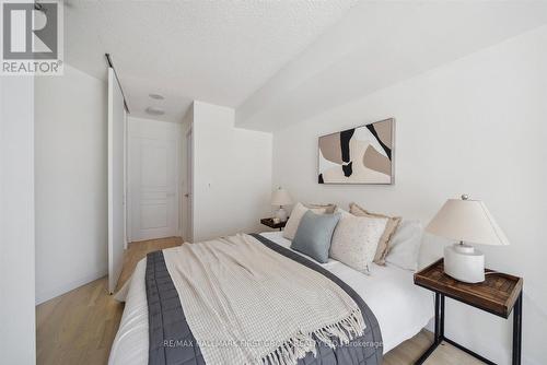 815 - 18 Yonge Street, Toronto (Waterfront Communities), ON - Indoor Photo Showing Bedroom