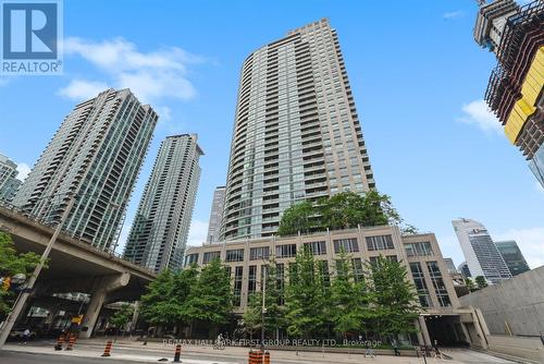 815 - 18 Yonge Street, Toronto (Waterfront Communities), ON - Outdoor With Facade