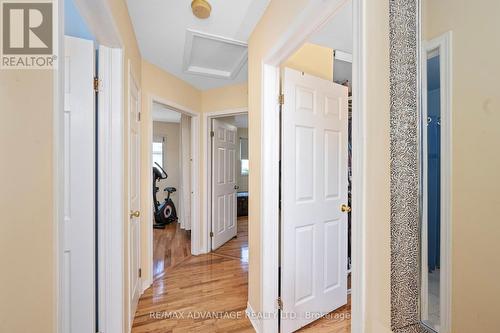 Hall second floor - 3 - 2 Westdale Avenue, London, ON - Indoor Photo Showing Other Room