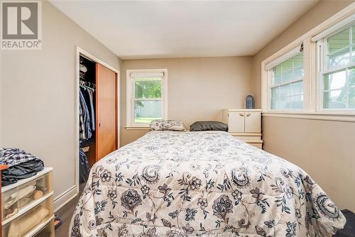 3278 Clemenceau Boulevard, Windsor, ON - Indoor Photo Showing Bedroom