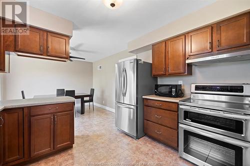 3098 Lauzon, Windsor, ON - Indoor Photo Showing Kitchen