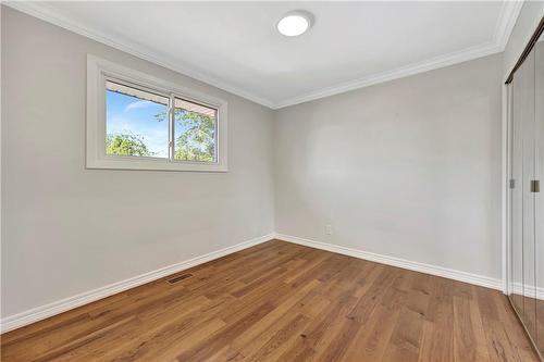 3 Forest Road, Grimsby, ON - Indoor Photo Showing Other Room