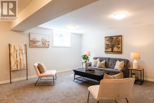 11 Cortland Terrace, St. Thomas, ON - Indoor Photo Showing Living Room