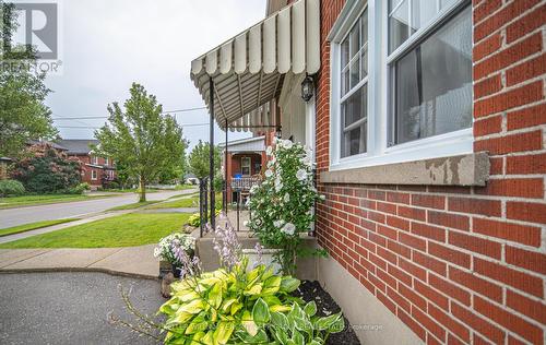 84 Rowe Street, Oshawa (Central), ON - Outdoor With Exterior