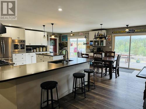 3075 Dog Creek Road, Williams Lake, BC - Indoor Photo Showing Kitchen With Double Sink