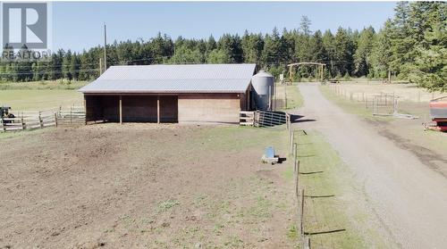 3075 Dog Creek Road, Williams Lake, BC - Outdoor