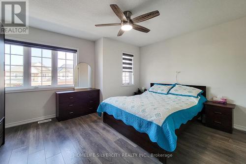 62 Cooke Avenue, Brantford, ON - Indoor Photo Showing Bedroom