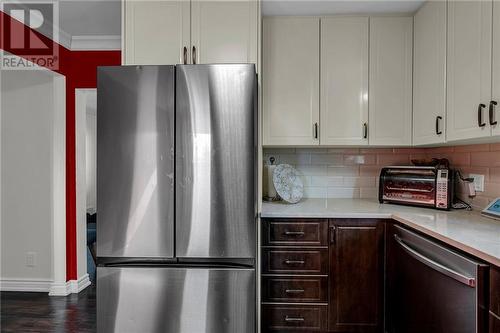 217 Anthony Street, Cornwall, ON - Indoor Photo Showing Kitchen