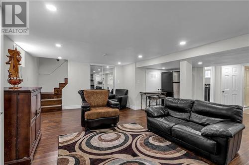 217 Anthony Street, Cornwall, ON - Indoor Photo Showing Living Room