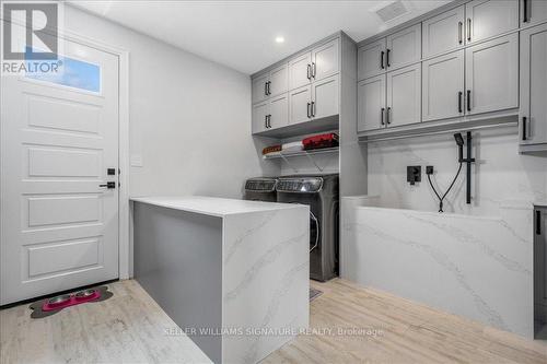 37 Eleventh Road, Hamilton, ON - Indoor Photo Showing Laundry Room