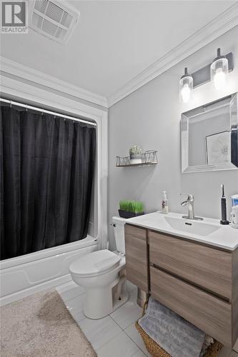 24 Myrick Place, St.Johns, NL - Indoor Photo Showing Bathroom